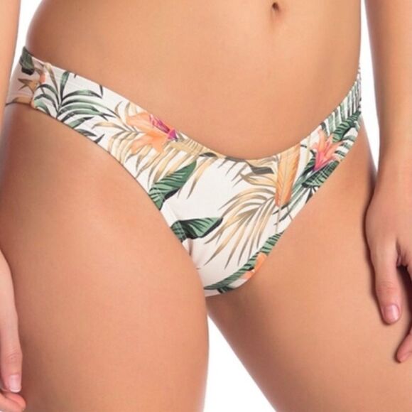 NWOT VYB Colorful Tropical Print Bikini Swim Set
Large - Picture 1 of 11